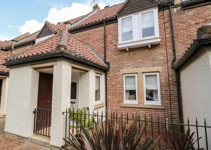8 Williamson Drive